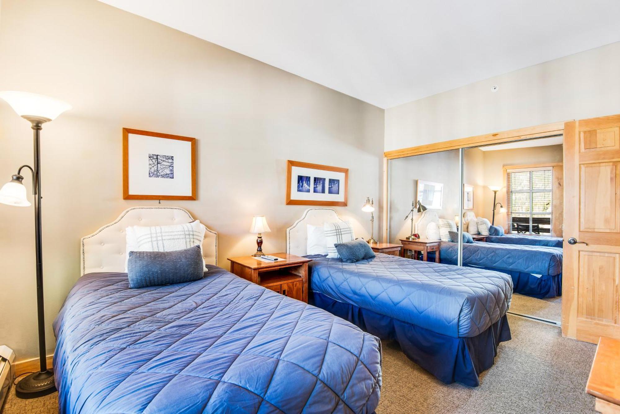 Passage Point 215 Villa Frisco Bilik gambar